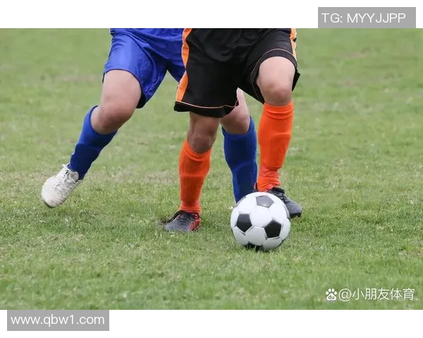 足球明星为何在比赛中总能轻松突破防线让对手束手无策